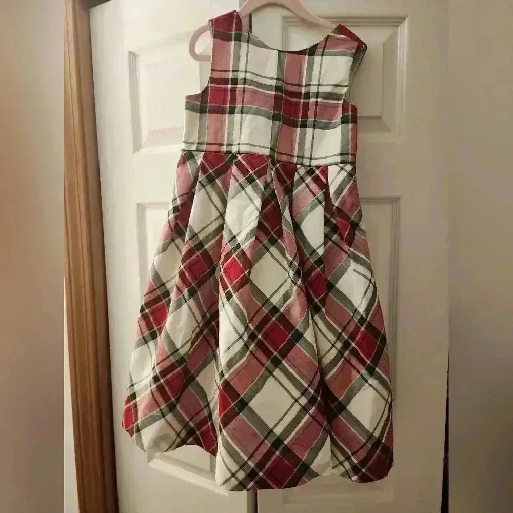 Festive dress - Picture 5 of 7
